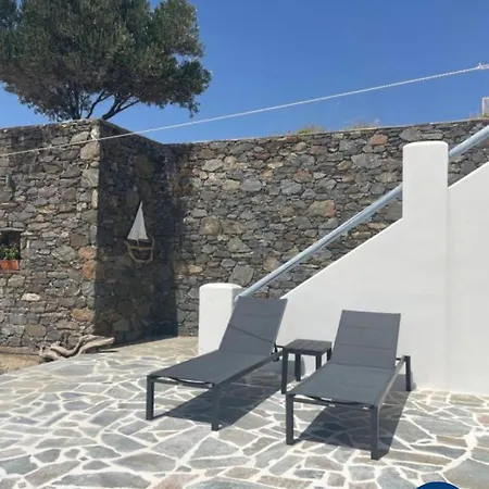 Дом отдыха Theasea - Ateliou Vari (Syros)